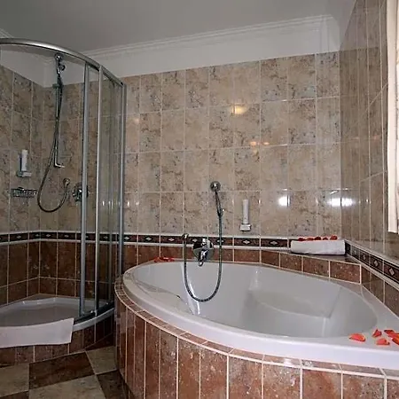 Waldhof Hotel