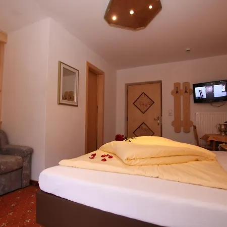 Hotel Waldhof 3*