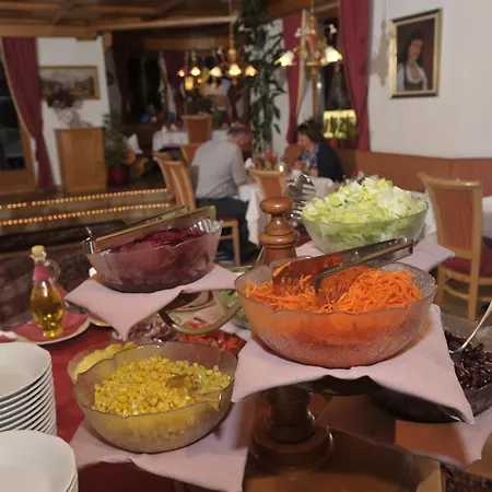 Waldhof Готель