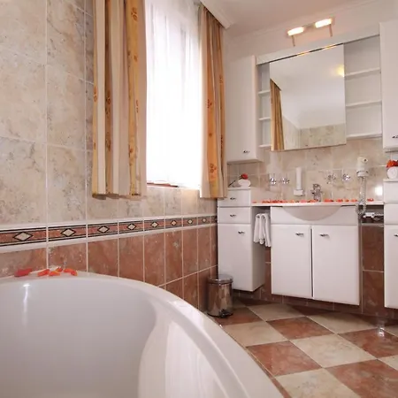 Готель Waldhof